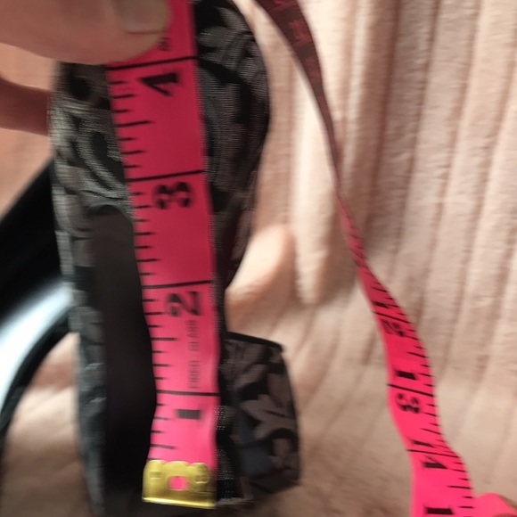 NINE WEST sz 6B - Picture 3 of 6